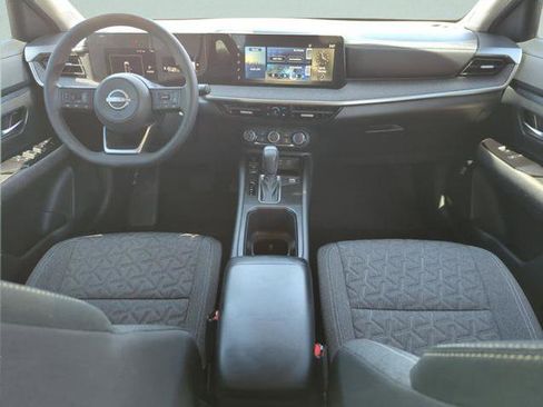 Certified 2025 Nissan Kicks SV w/ SV Premium Package FWD image 19