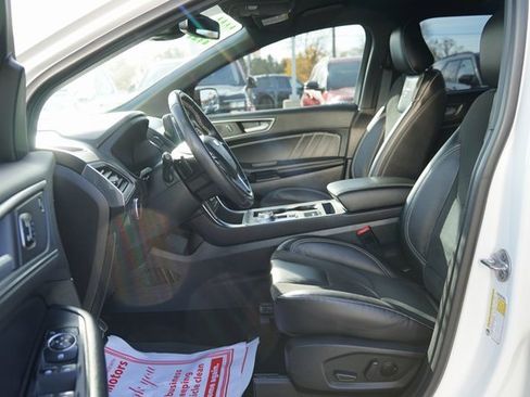 Certified 2023 Ford Edge ST image 11