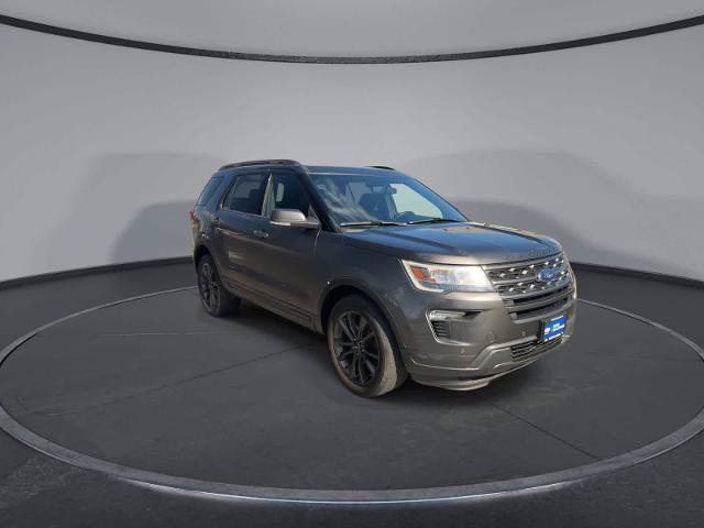 Certified 2018 Ford Explorer XLT w/ Equipment Group 202A AWD/4WD image 2
