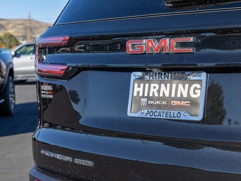 Used 2025 GMC Acadia Elevation image 23