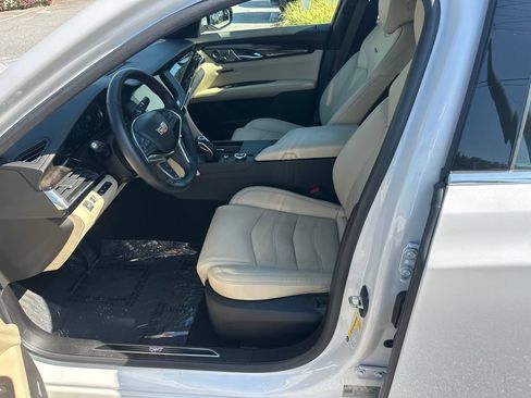 Used 2019 Cadillac CT6 Premium Luxury AWD/4WD image 9