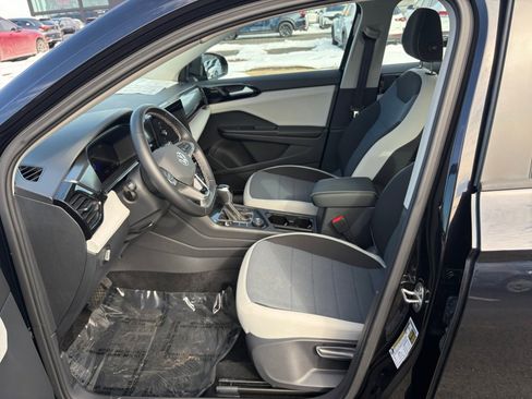 Used 2025 Volkswagen Taos S image 30