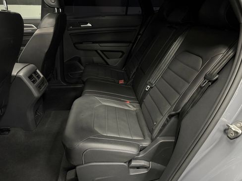 Used 2020 Volkswagen Atlas Cross Sport SEL Premium R-Line image 44