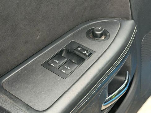 Used 2009 Dodge Challenger SRT8 w/ Spring Special Group RWD image 12