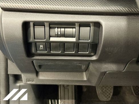 Used 2018 Subaru Impreza 2.0i image 10