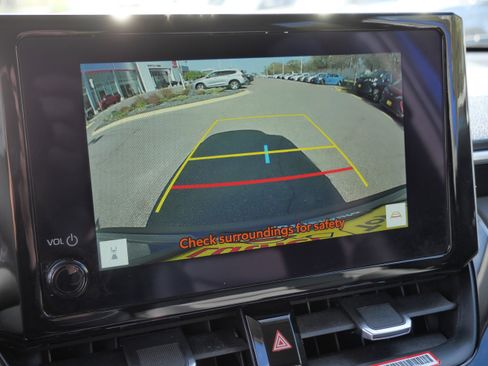 Certified 2025 Toyota Corolla Cross XLE AWD/4WD image 31