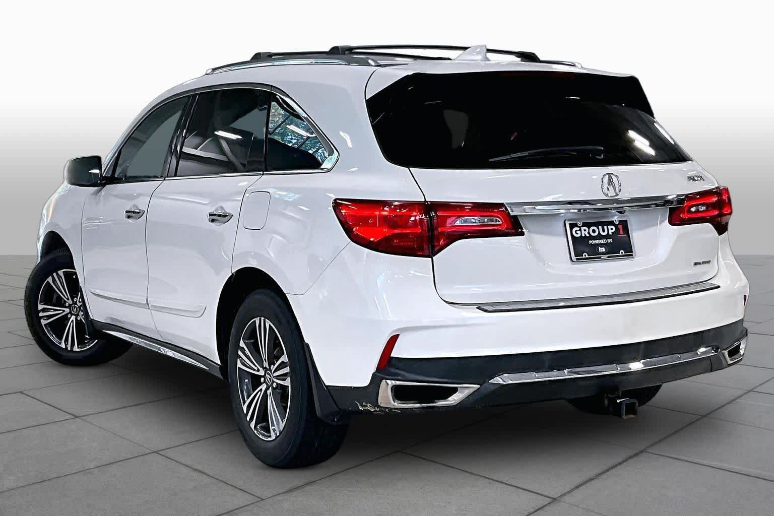 Used 2017 Acura MDX SH-AWD image 12