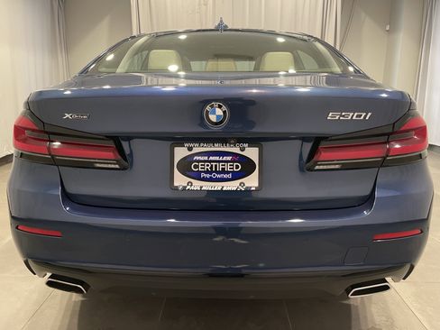 Used 2022 BMW 530i xDrive w/ Convenience Package AWD/4WD image 6