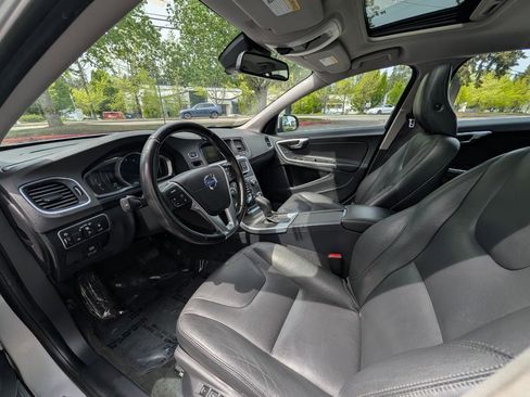 Used 2015 Volvo V60 T5 Premier AWD/4WD image 7