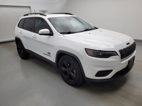 Used 2021 Jeep Cherokee Latitude FWD image 11