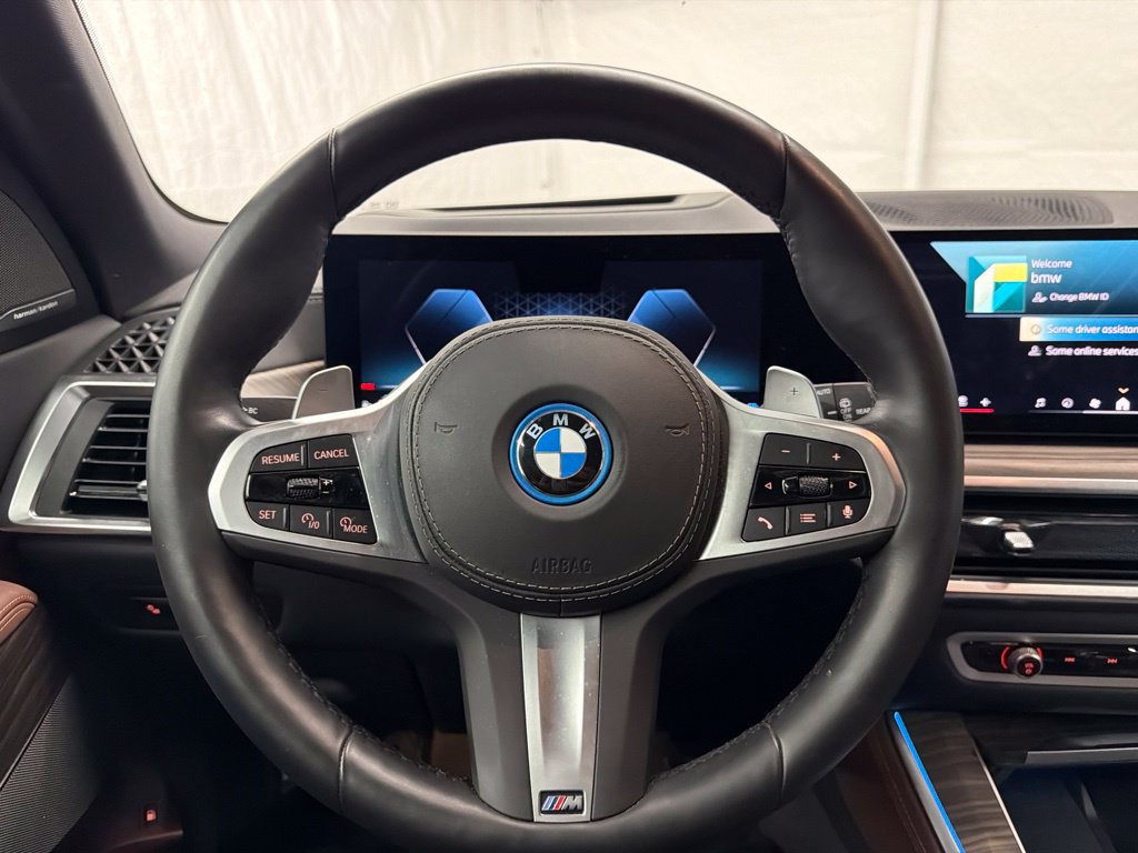 Used 2026 BMW X5 xDrive50e w/ M Sport Package AWD/4WD image 21