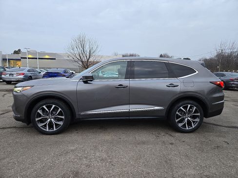 Certified 2022 Acura MDX SH-AWD w/ Technology Package image 8