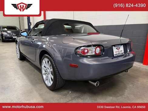 Used 2006 MAZDA MX-5 Miata Grand Touring image 42