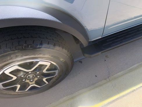 Used 2023 Ford Bronco Big Bend image 5