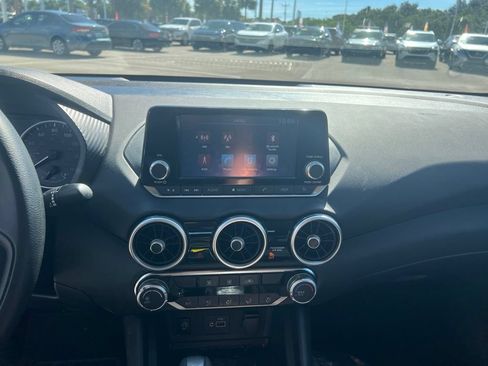 Certified 2025 Nissan Sentra S FWD image 10