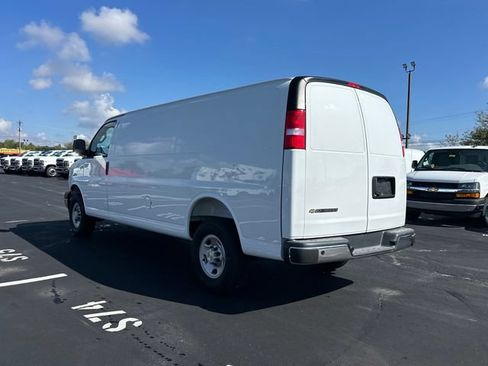 New 2025 Chevrolet Express 3500 Extended w/ Driver Convenience Package RWD image 5