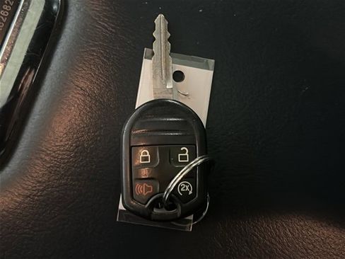 Used 2014 Ford F150 Limited image 28