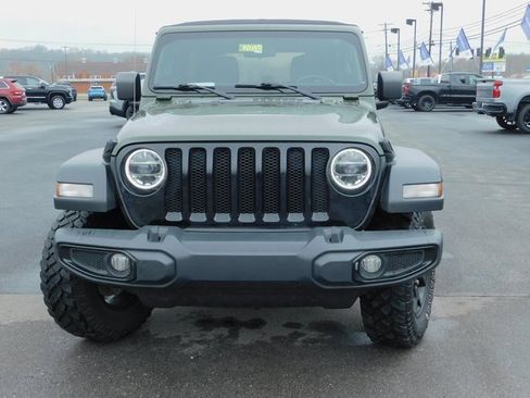 Used 2021 Jeep Wrangler Unlimited Sport image 3
