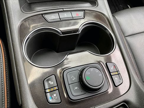 Used 2023 GMC Acadia AT4 w/ Preferred Package AWD/4WD image 35