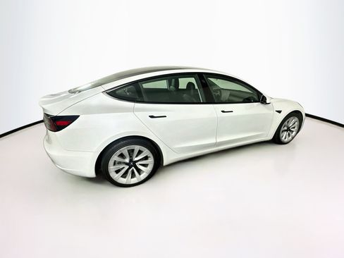 Used 2023 Tesla Model 3 Standard Range RWD image 10
