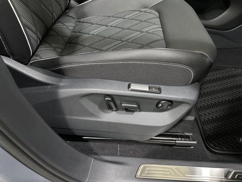 New 2026 Volkswagen Atlas SEL Premium R-Line AWD/4WD image 38
