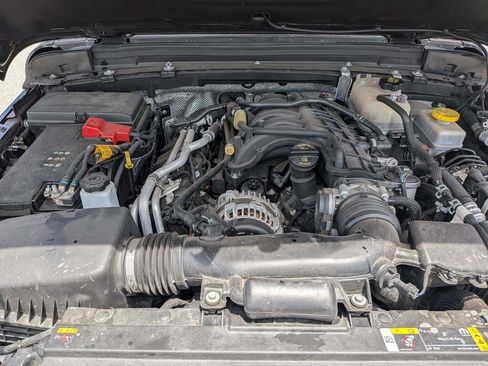 Used 2024 Jeep Wrangler Unlimited Rubicon AWD/4WD image 31