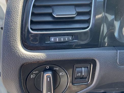 Used 2016 Volkswagen GTI S image 21