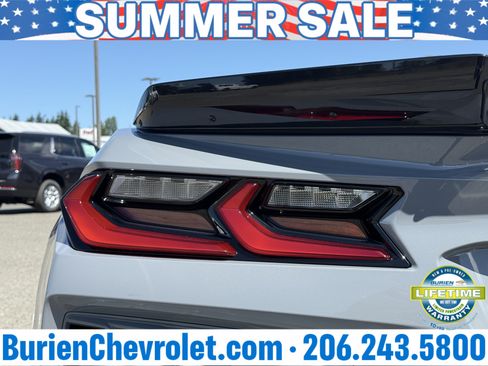 Used 2025 Chevrolet Corvette E-Ray w/ Stealth Interior Trim Package AWD/4WD image 37