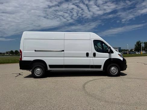 New 2026 RAM ProMaster 2500 w/ Convenience Group FWD image 19