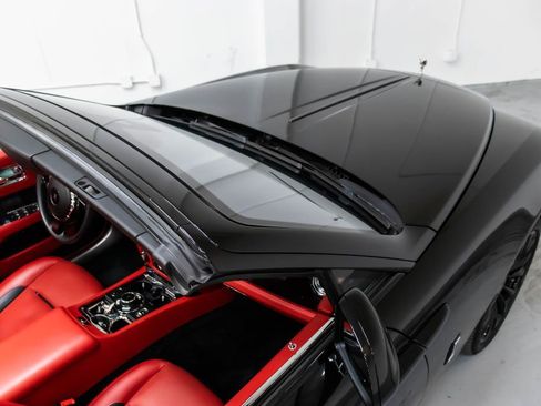 Used 2020 Rolls-Royce Dawn RWD image 18