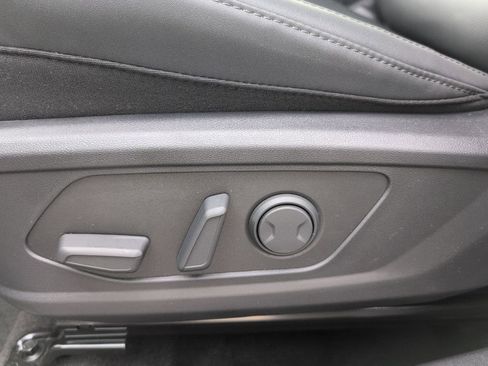 Used 2025 Hyundai Tucson SEL image 11