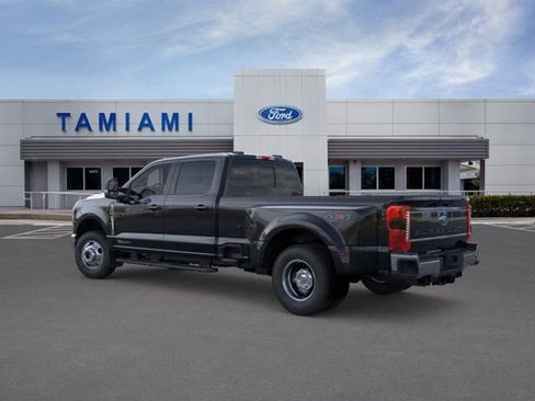 New 2026 Ford F350 Lariat w/ Lariat Premium Package AWD/4WD image 4