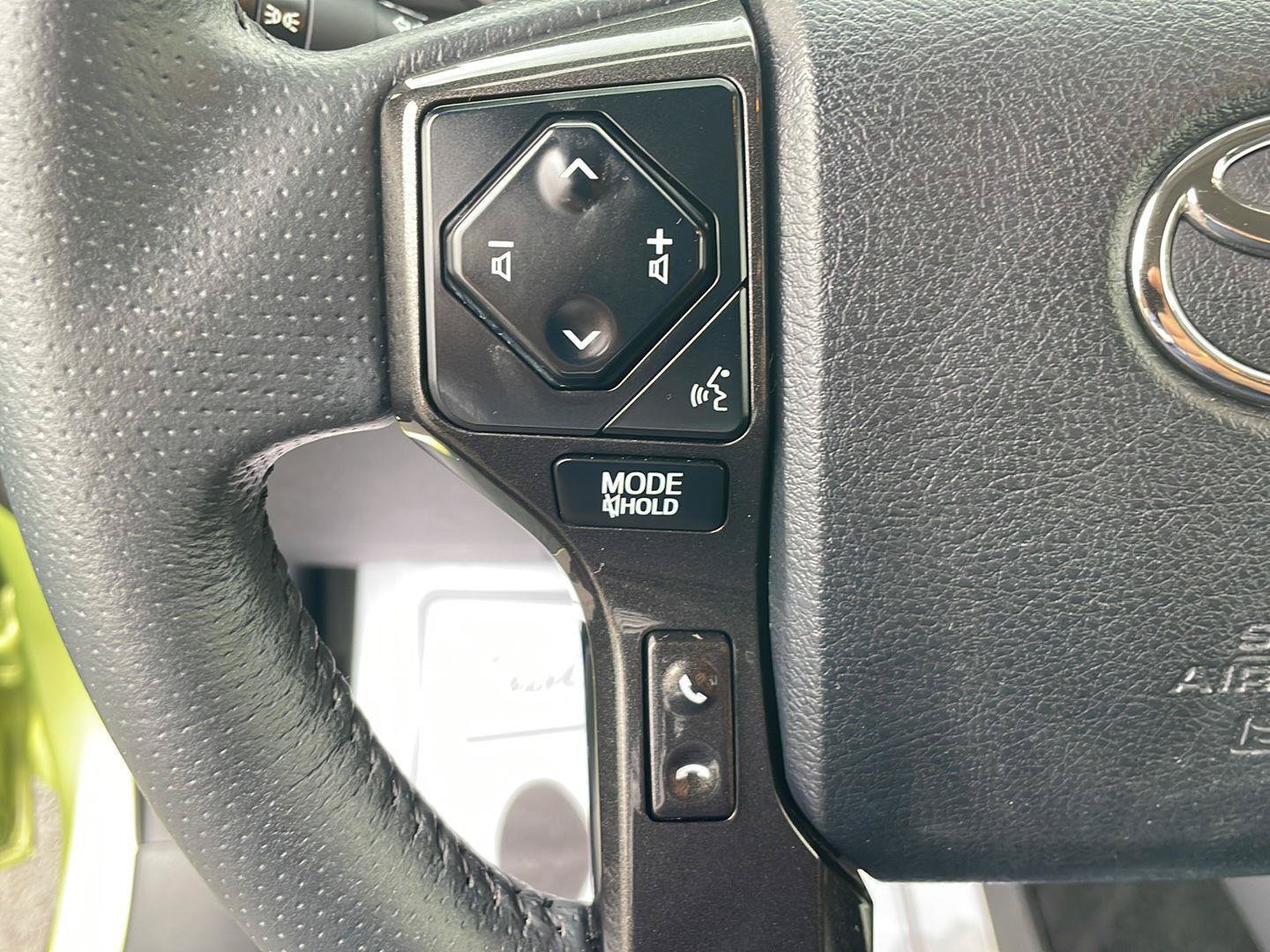 Used 2022 Toyota 4Runner TRD Pro AWD/4WD image 15