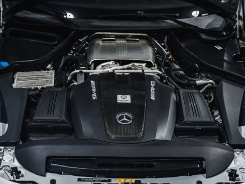 Used 2018 Mercedes-Benz AMG GT R image 44
