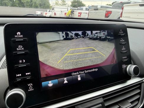Used 2020 Honda Accord Sport image 27
