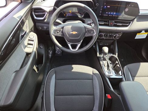 New 2026 Chevrolet TrailBlazer LT w/ Convenience Package AWD/4WD image 26
