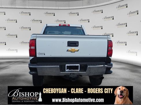Used 2015 Chevrolet Silverado 2500 W/T w/ Snow Plow Prep Package image 17