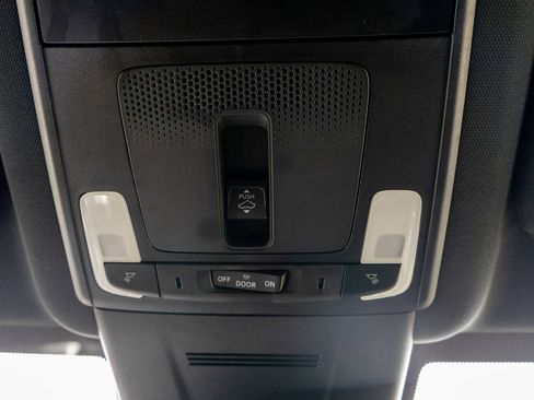 Used 2025 Honda CR-V Sport image 22