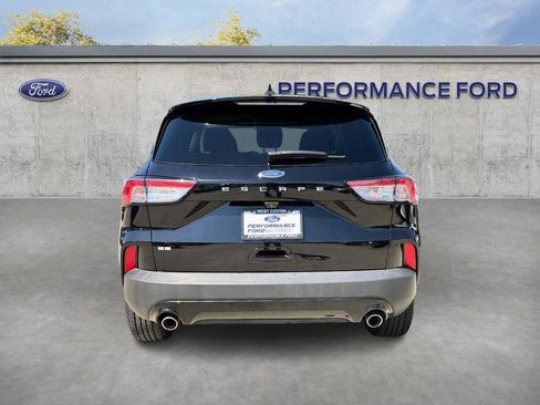 Used 2022 Ford Escape SE w/ SE Sport Appearance Package FWD image 7