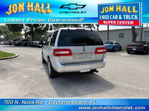 Used 2013 Lincoln Navigator 2WD w/ HD Trailer Tow Pkg image 8