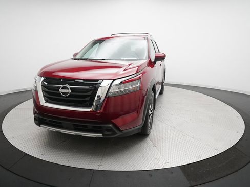 Certified 2024 Nissan Pathfinder Platinum w/ Cargo Package image 35