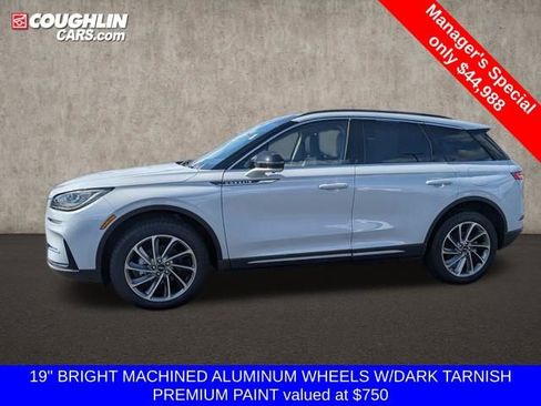 Used 2026 Lincoln Corsair Premiere AWD/4WD image 5