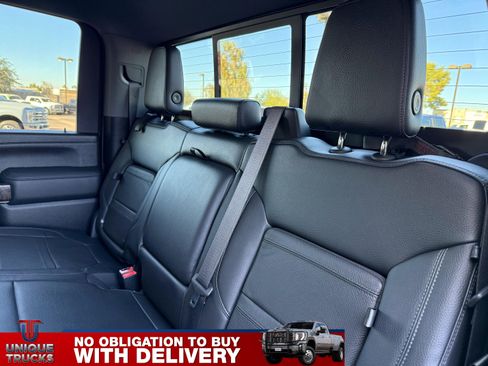 Used 2022 GMC Sierra 2500 Denali w/ Denali Ultimate Package image 24