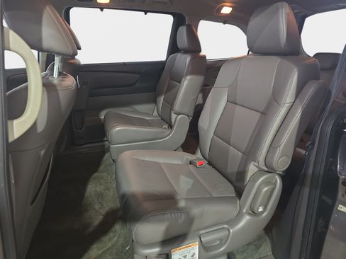 Used 2016 Honda Odyssey EX-L image 11