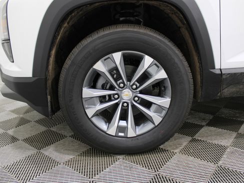 New 2026 Chevrolet Equinox LT image 38