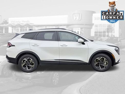 Used 2024 Kia Sportage LX FWD image 4