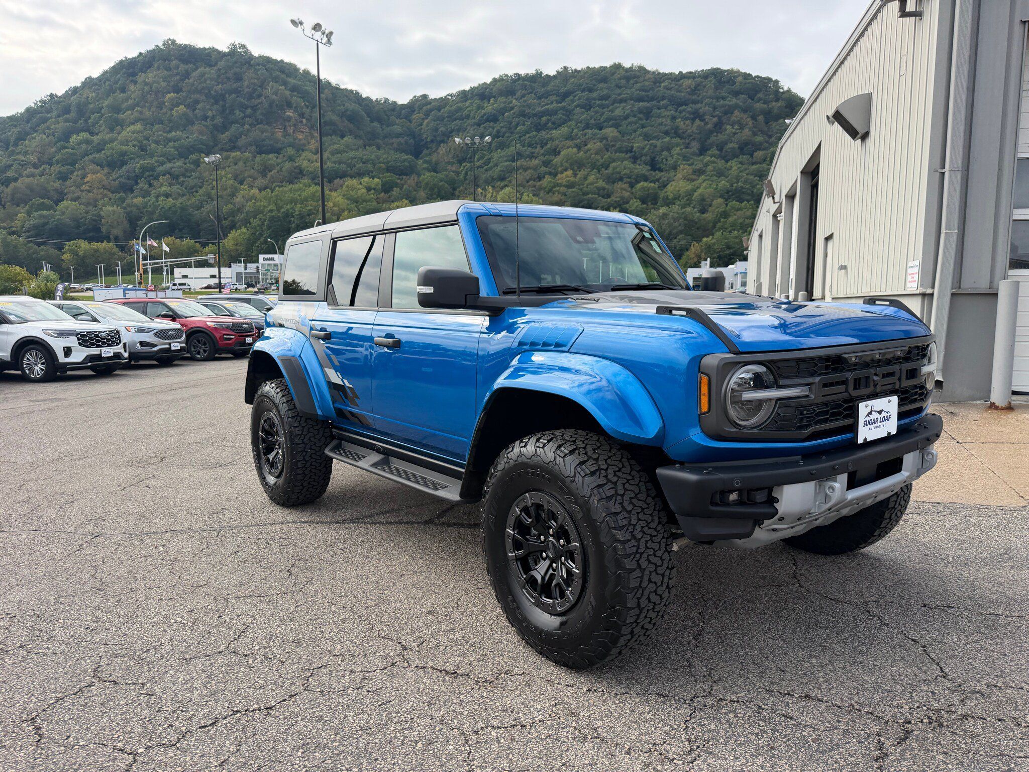 Used 2024 Ford Bronco Raptor w/ Interior Carbon Fiber Pack 6 AWD/4WD image 3
