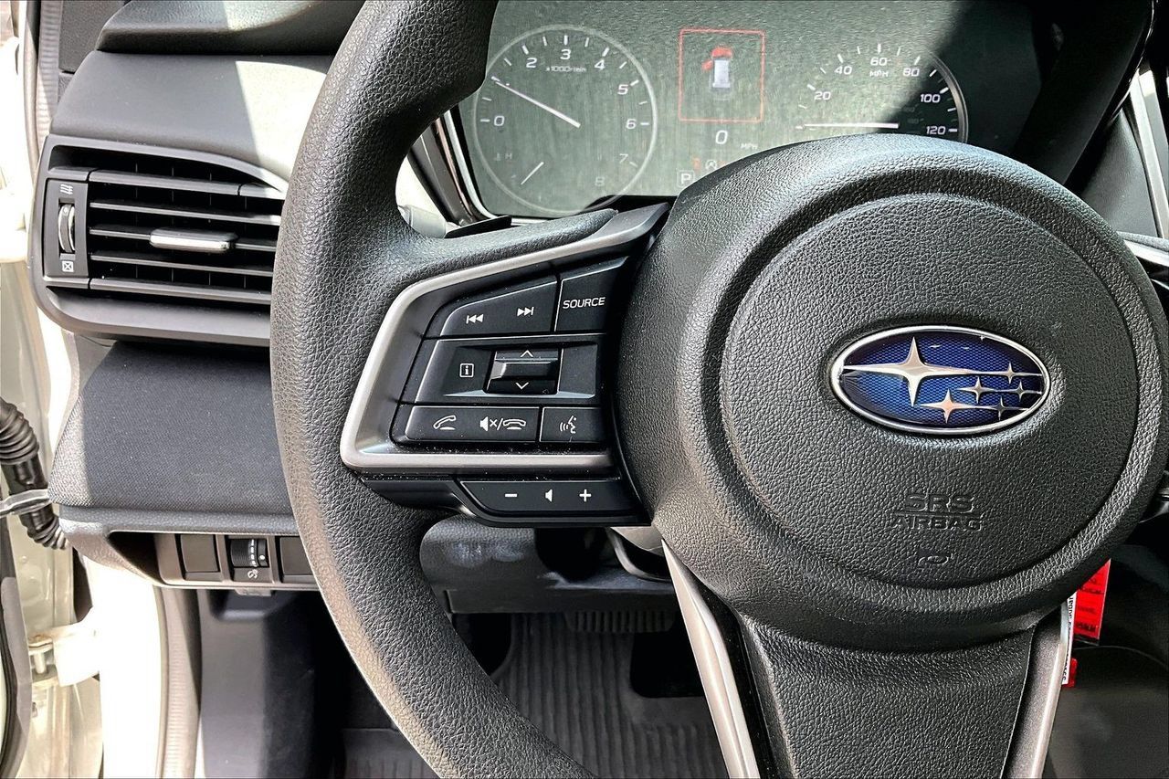 Used 2025 Subaru Outback AWD/4WD image 10