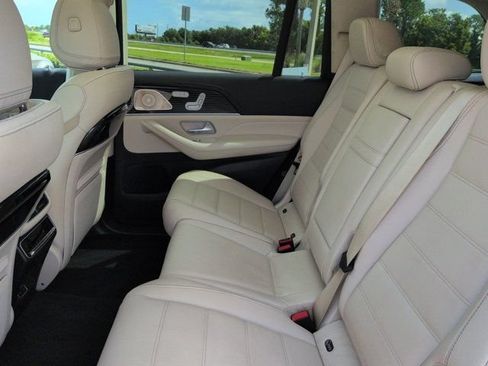 Used 2024 Mercedes-Benz GLS 580 4MATIC w/ Warmth & Comfort Package image 14