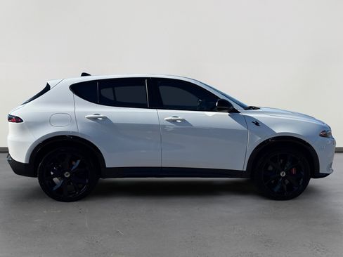 Used 2024 Dodge Hornet R/T Plus AWD/4WD image 6